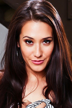 Eva Lovia Stripping Sensual, Enjoy It!