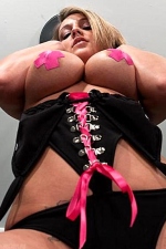 Nikki Sims